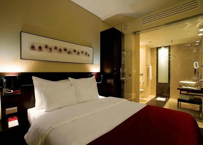 ホテル Andersia & Poznan, A Member Of Radisson Individuals ポズナン