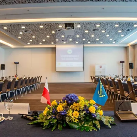 Szálloda Andersia & Poznan, A Member Of Radisson Individuals Poznań